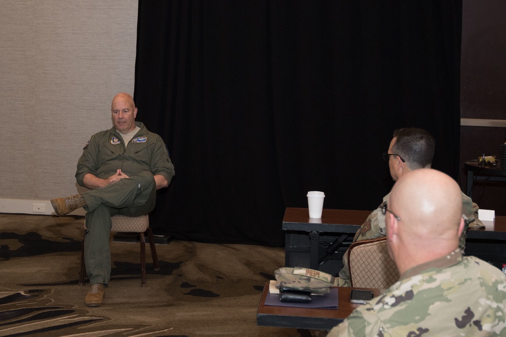 Maj Gen Borgen Speaks with Command Chiefs