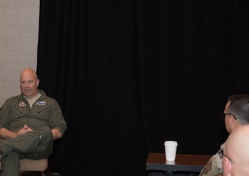 Maj Gen Borgen Speaks with Command Chiefs