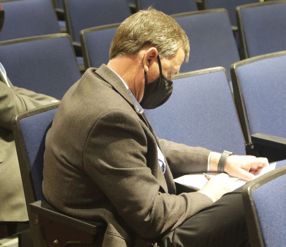 1-229th ARB Hosts AAR with Boeing Executives for AH-64Ev6