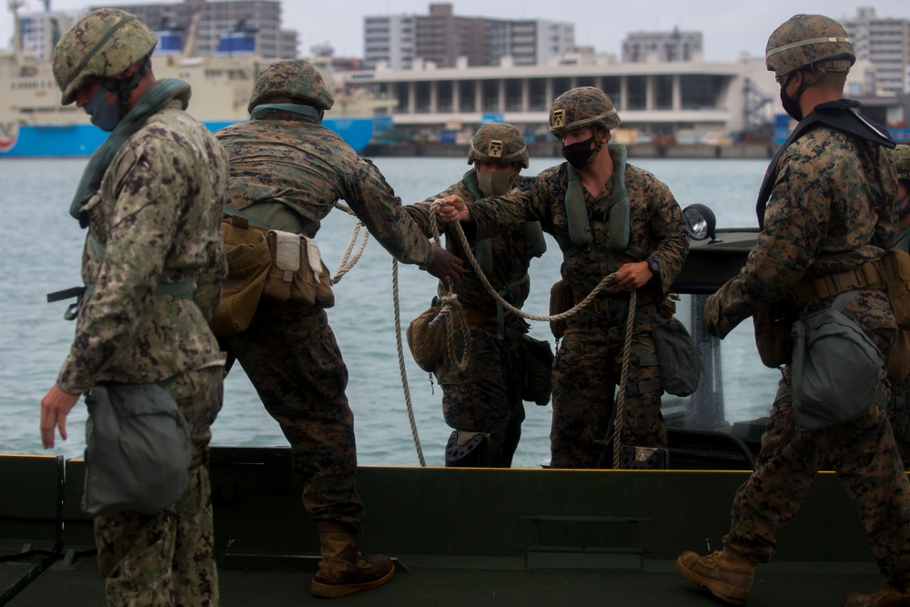 U.S. Marines participate in Pacific Pioneer