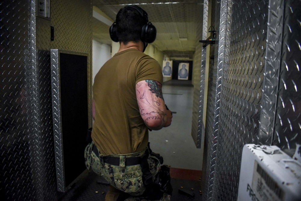 USS Ronald Reagan (CVN 76) Gun Range