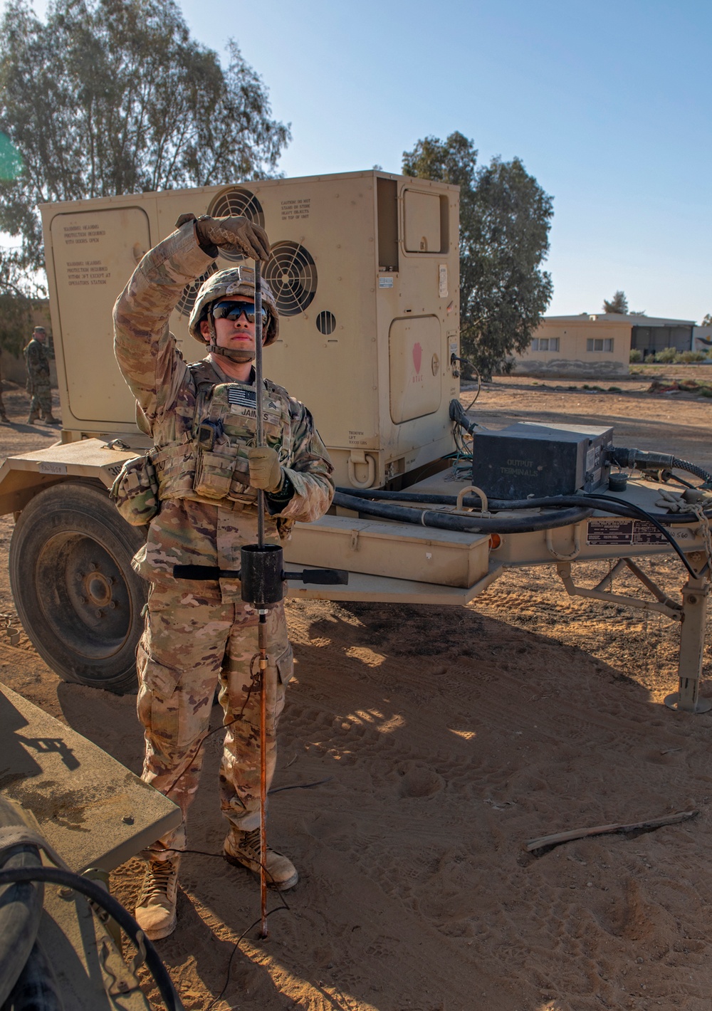 Texas Soldier Prepares Grounding Rods