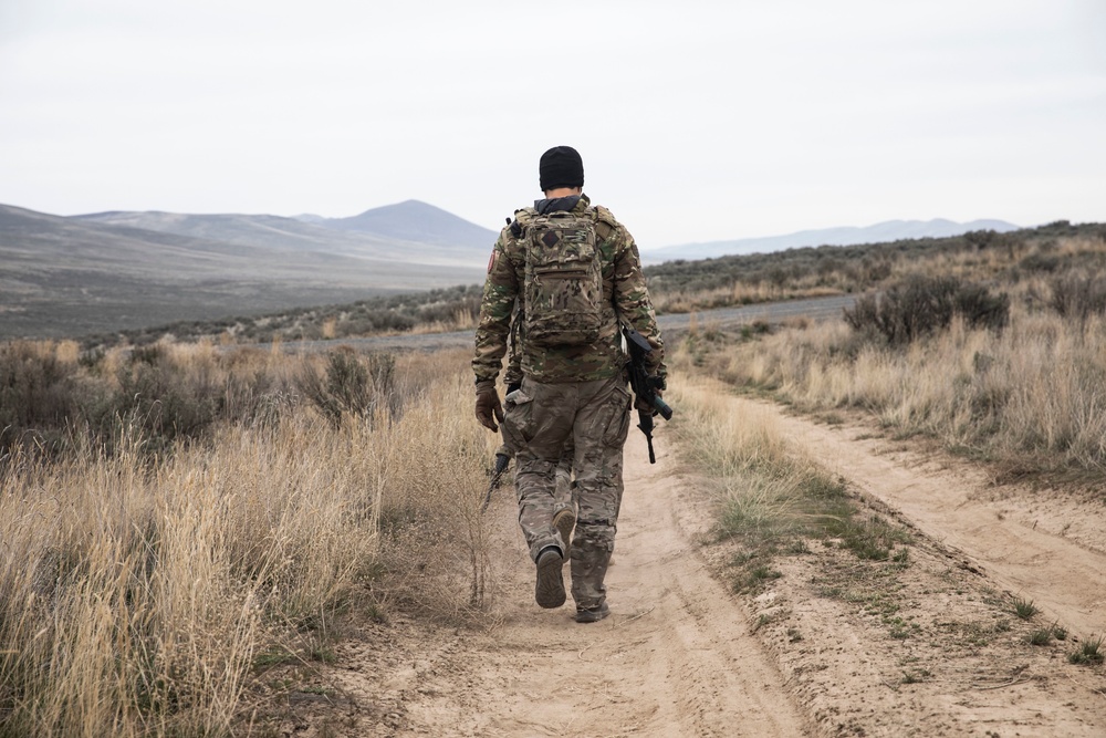 Green Berets Train in Reconnaissance and Surveillance