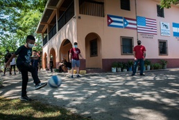 612th ABS Airmen deliver donations to Children of Love Orphanage in La Paz, Honduras