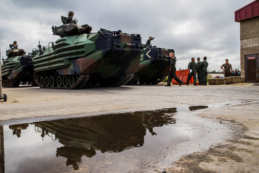 AAVs get back in the water