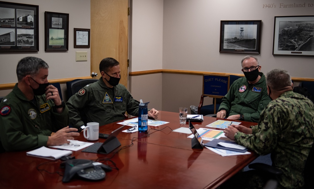 Vice Chief of Naval Operations Visits NAS Whidbey Island