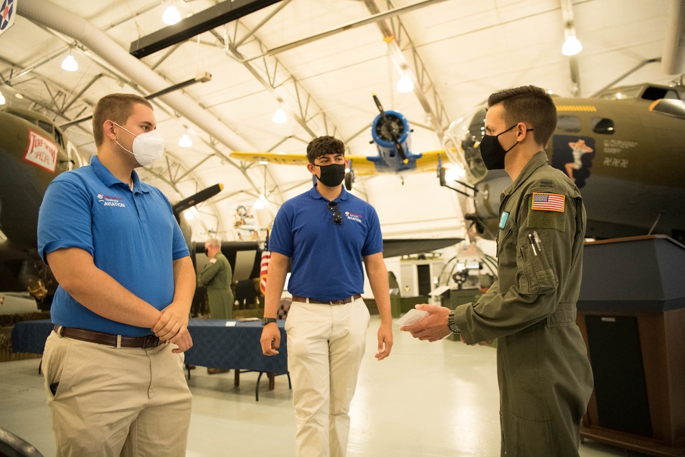 Dover AFB, DSU collaborate on aviation program