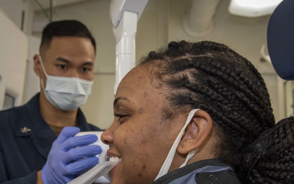 GHWB Sailor Takes X-Rays