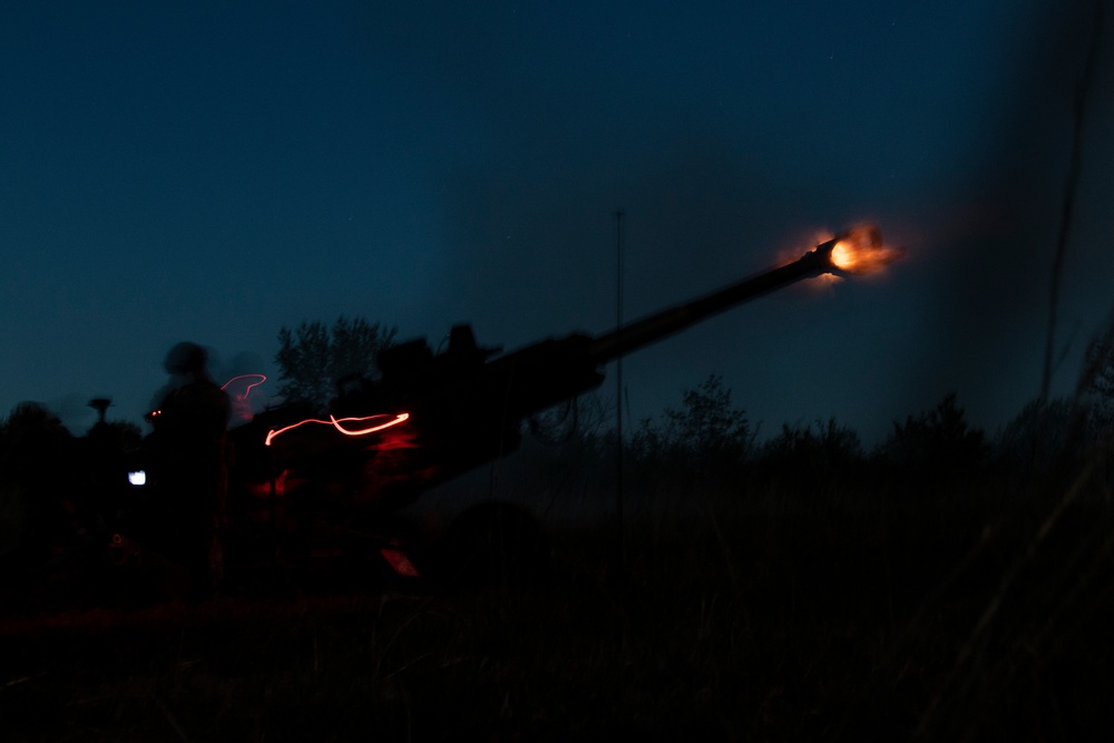 Thunderbird Artillery conducts night-fire training