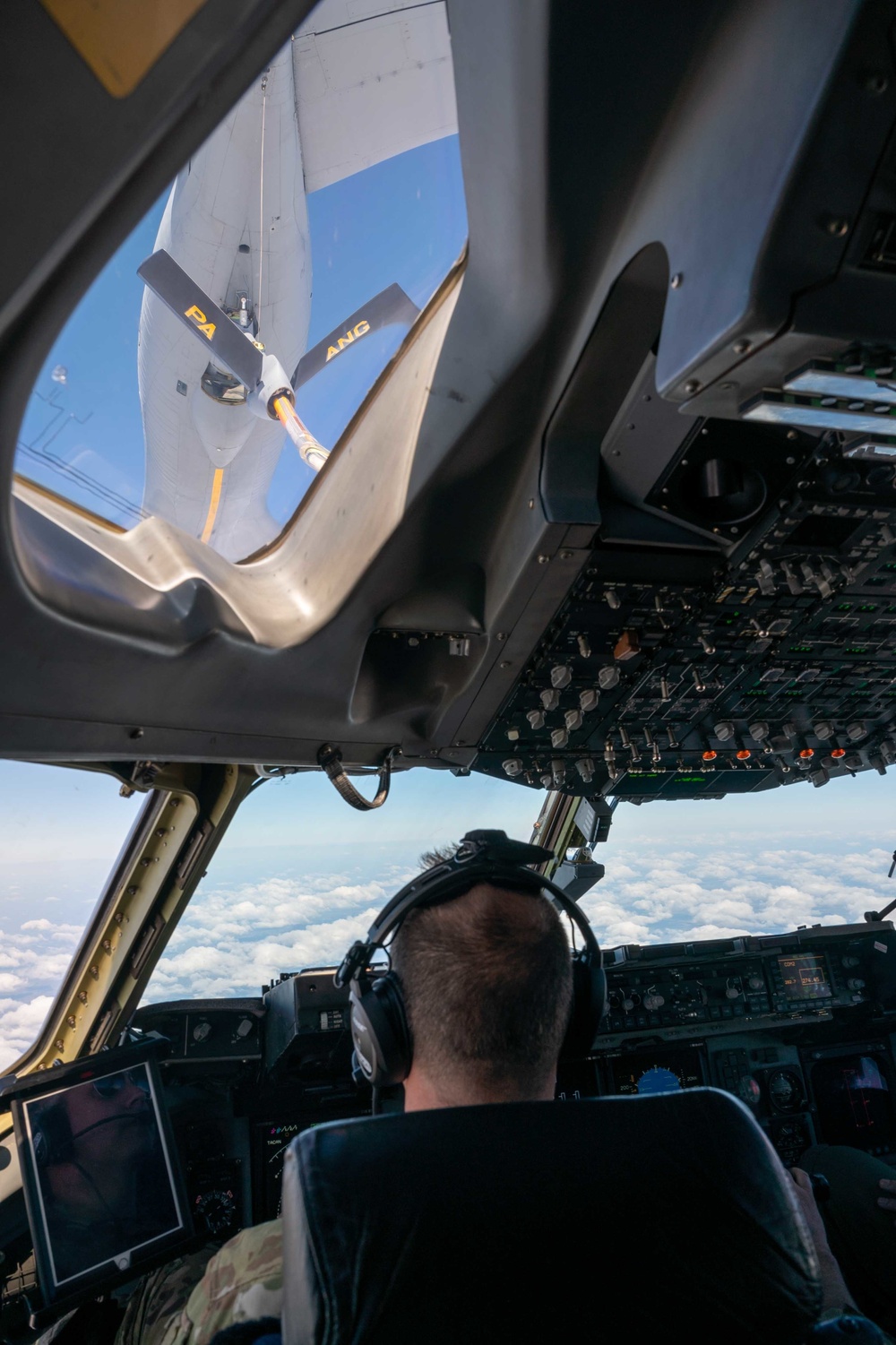 3rd AS aircrew train for global airlift