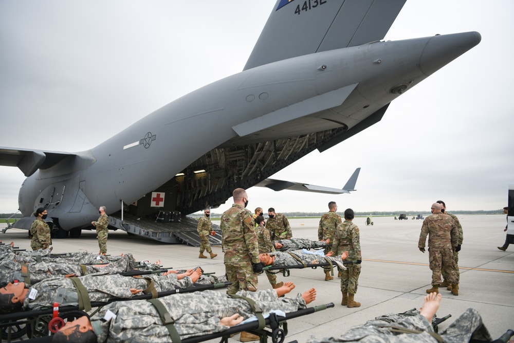 445th AW participates in USTRANSCOM exercise aeromedical teams and global patient movement