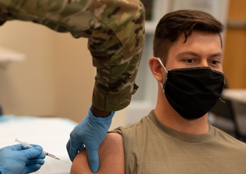 Kentucky Governor Visits Henderson CVC