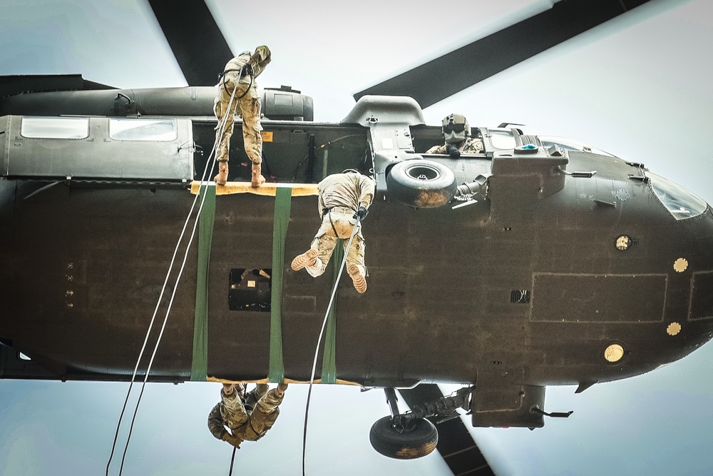 Air Assault - 25thID Lightning Academy Rappel Day