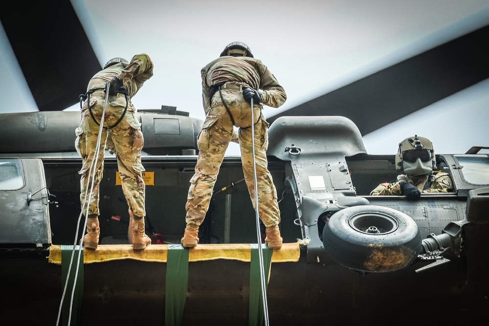 Air Assault - 25thID Lightning Academy Rappel Day