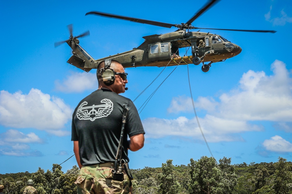 Air Assault - 25thID Lightning Academy Rappel Day