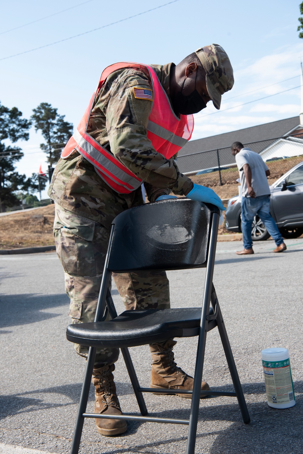 SCNG assists setting up Batesburg vaccination site