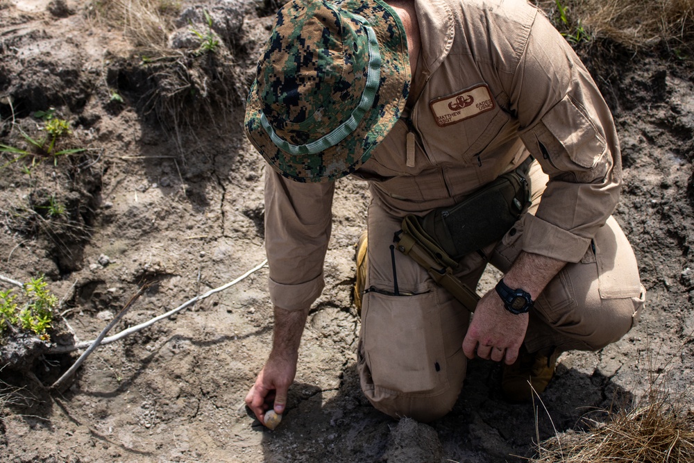 EOD with MRF-D conducts UXO range