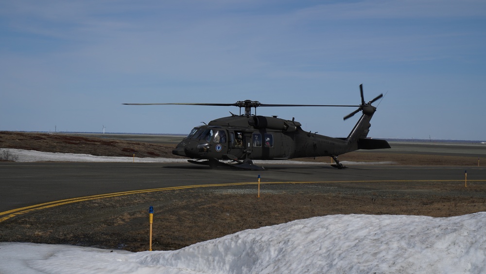 Alaska Army National Guard deploys Black Hawk to Bethel for spring flood season