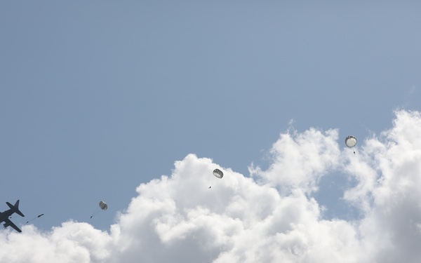 Jumping Out AC-130