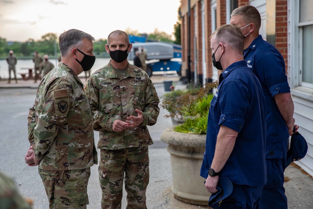 NORAD &amp; USNORTHCOM Commander Visits JTF-NCR