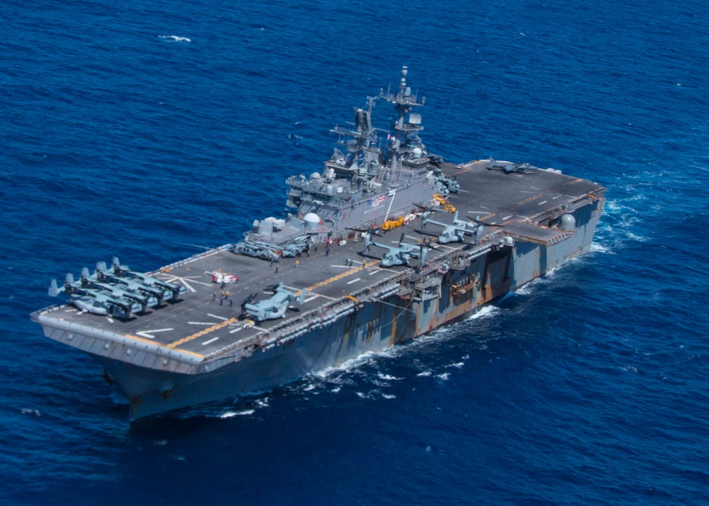 ACE Conducts Deck Landings with Spanish Navy