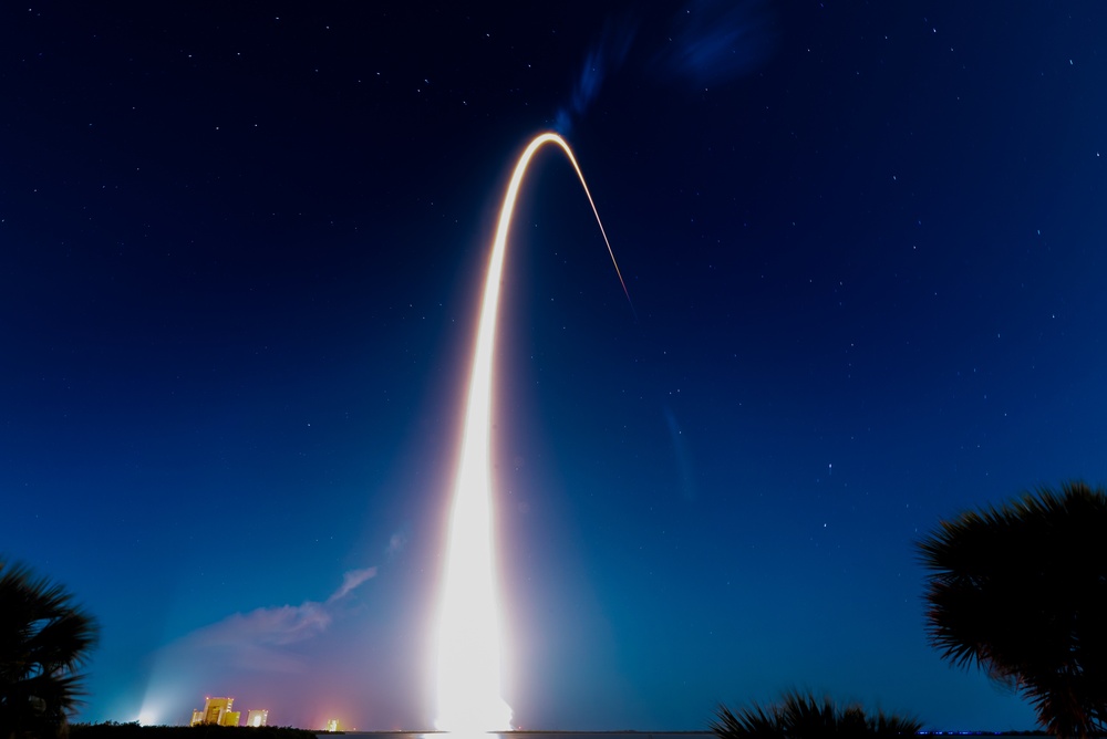 45th Space Wing Supports Successful Falcon 9 L-24 Starlink Launch