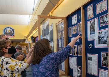 Stephensen Family tours Stephensen Elementary