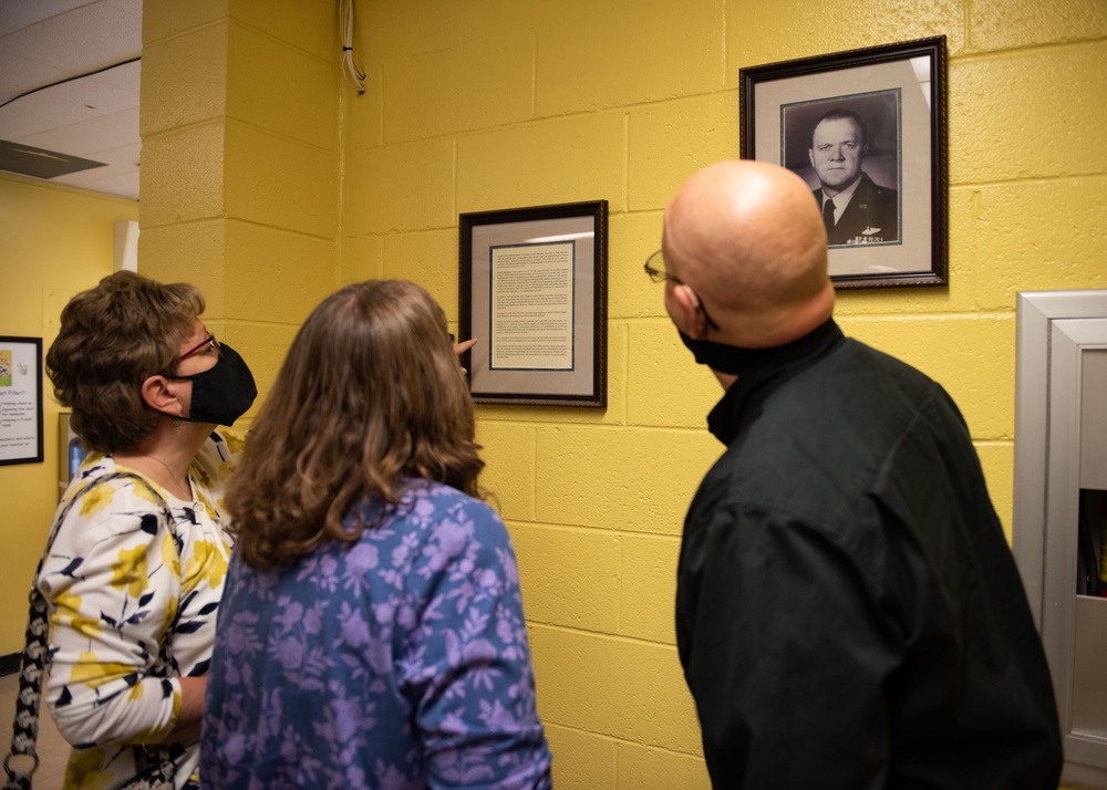 Stephensen Family tours Stephensen Elementary