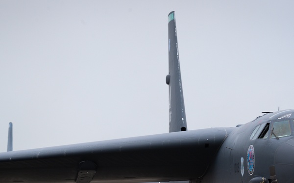 412th TW integrates with 2nd BW