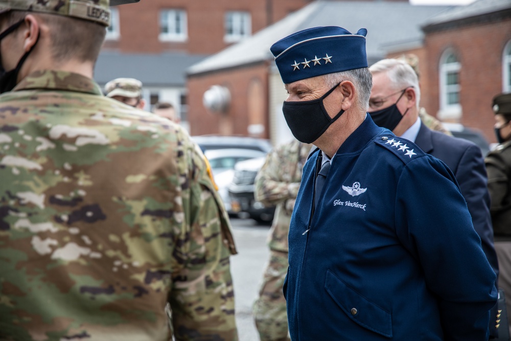 NORAD &amp; USNORTHCOM Commander Visits JTF-NCR