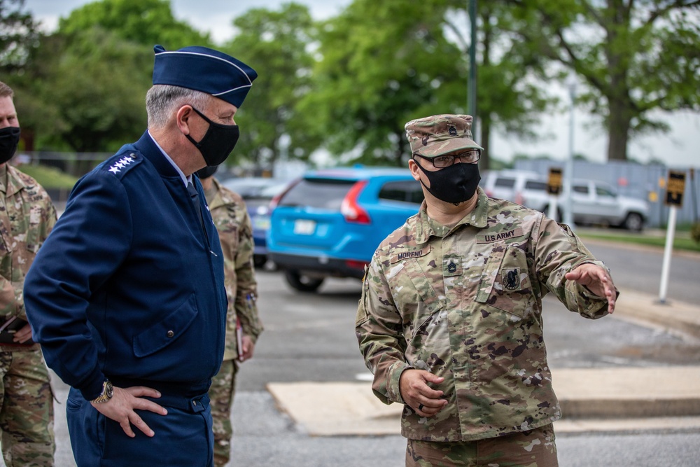 NORAD &amp; USNORTHCOM Commander Visits JTF-NCR