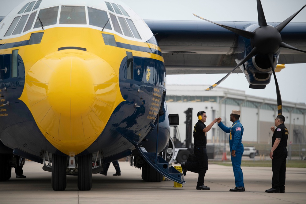 Blue Angels Arrive at NAS Corpus Christi