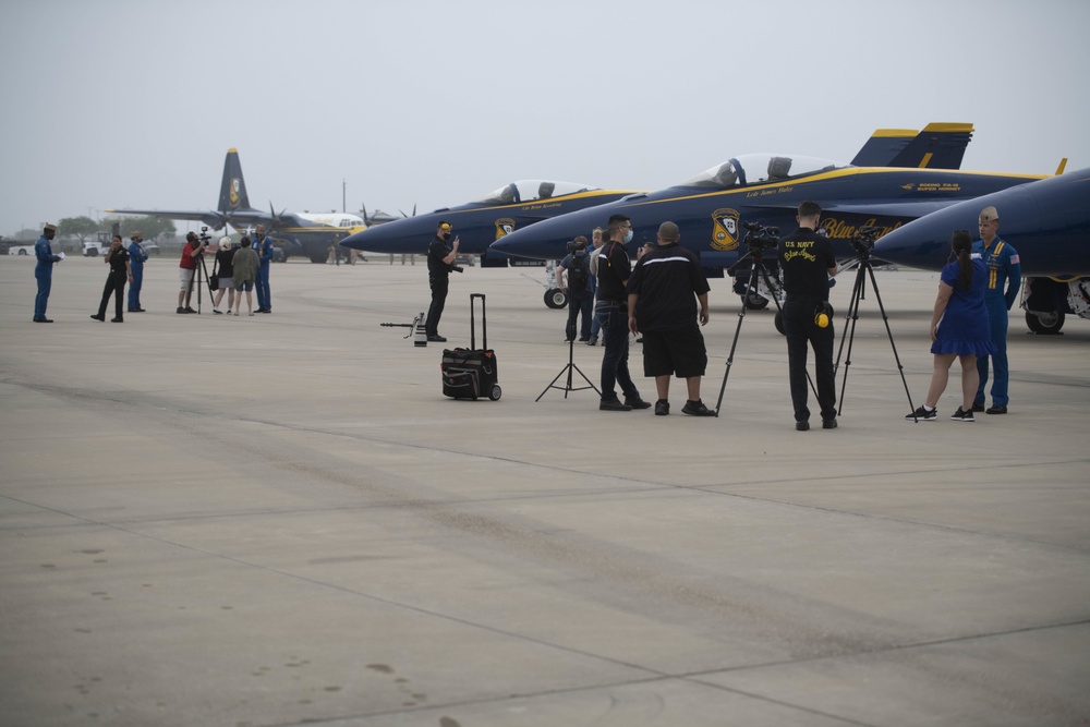 Blue Angels Arrive at NAS Corpus Christi