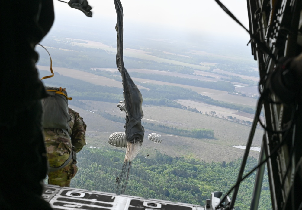 165th AW provides airlift for POMPOC