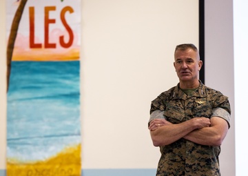 I MEF Commanding General speaks at Leadership Education Seminar