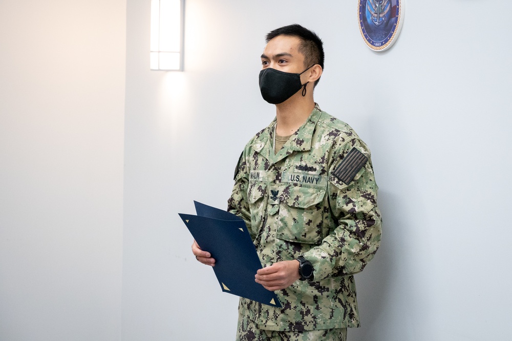 RP2 Arvin Malin reenlistment ceremony