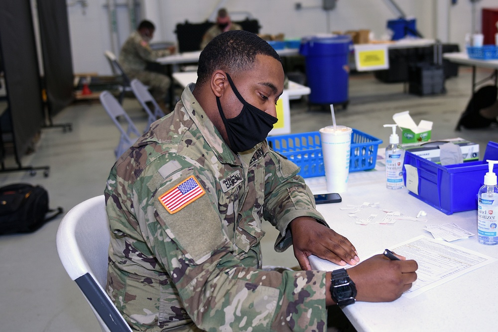 Michigan’s Task Force Red Lion Administers the COVID-19 Vaccine