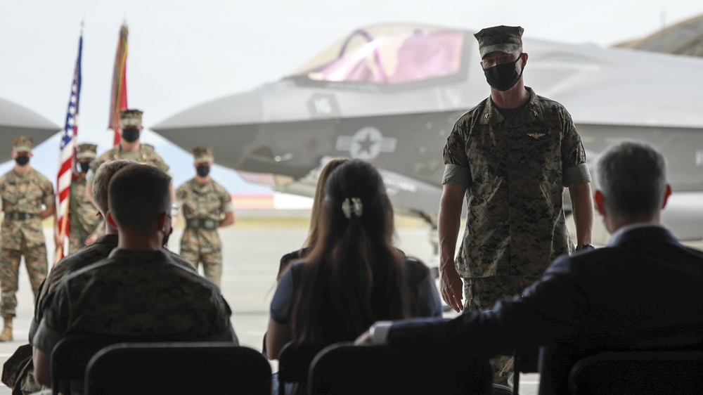 VMFA-121 Change Of Command Ceremony