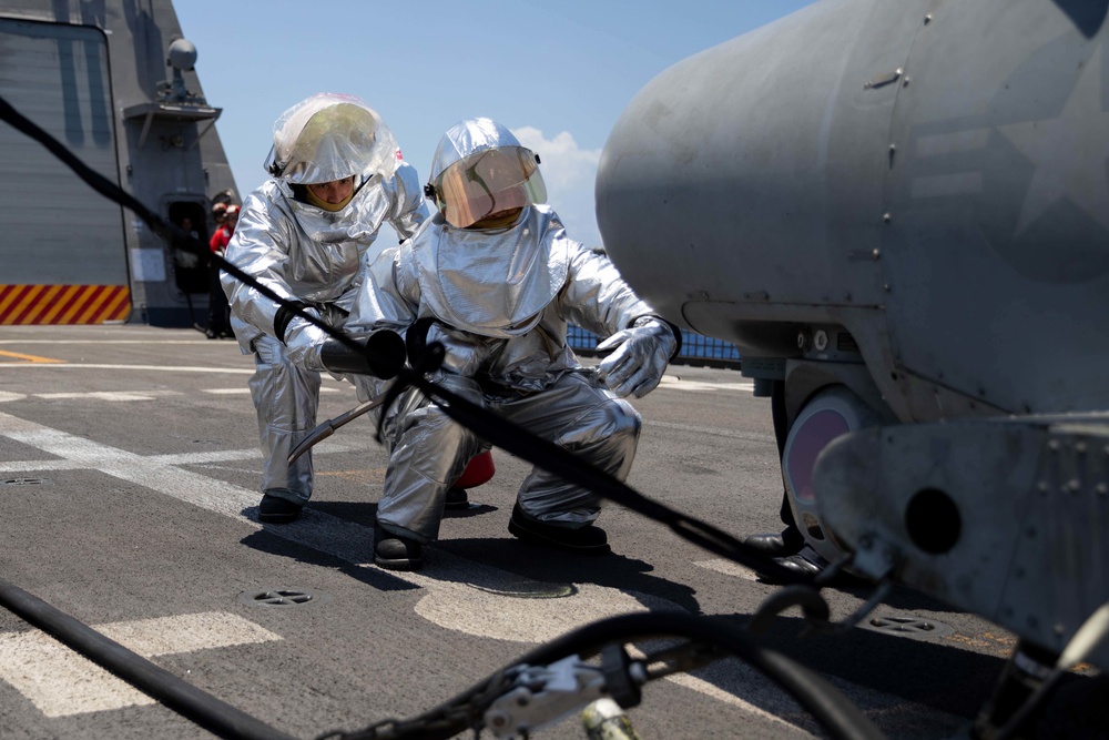 Sailors Participate in an Aviation Firefighting Drill on USS Sioux City
