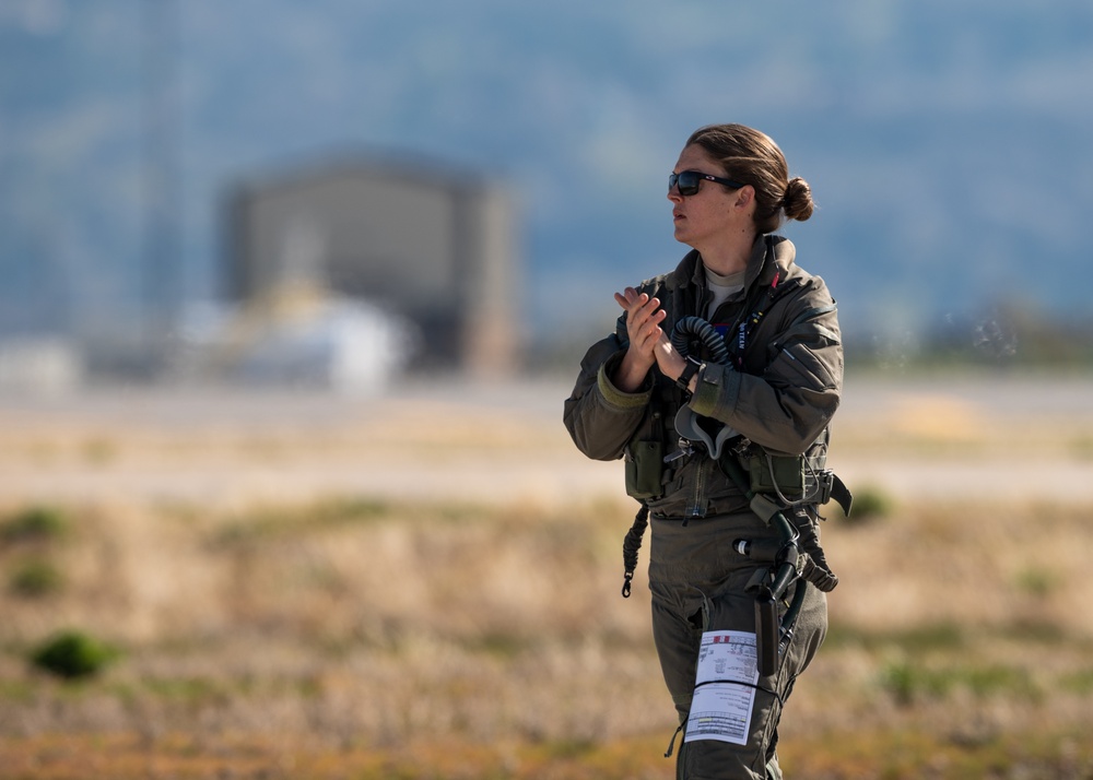 F-35 Demo Team rocks Utah skies for April practices