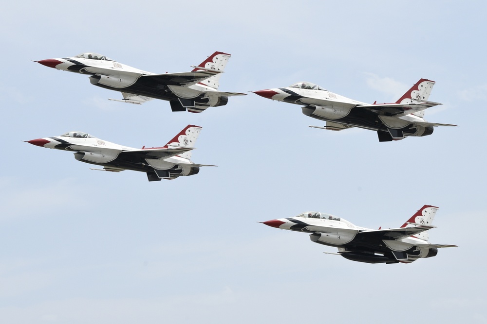 Thunderbirds arrive at Patrick Space Force Base for the Cocoa Beach air force show.