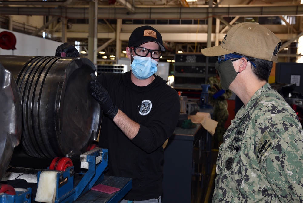 Commander of Naval Supply Systems Command visits San Diego-based Sailors and civilian employees