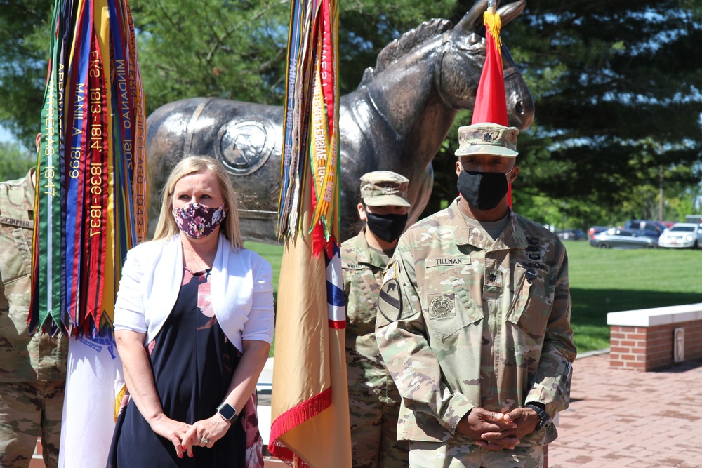Lt. Col. Tillman and Lt. Col. Rosario's award ceremony