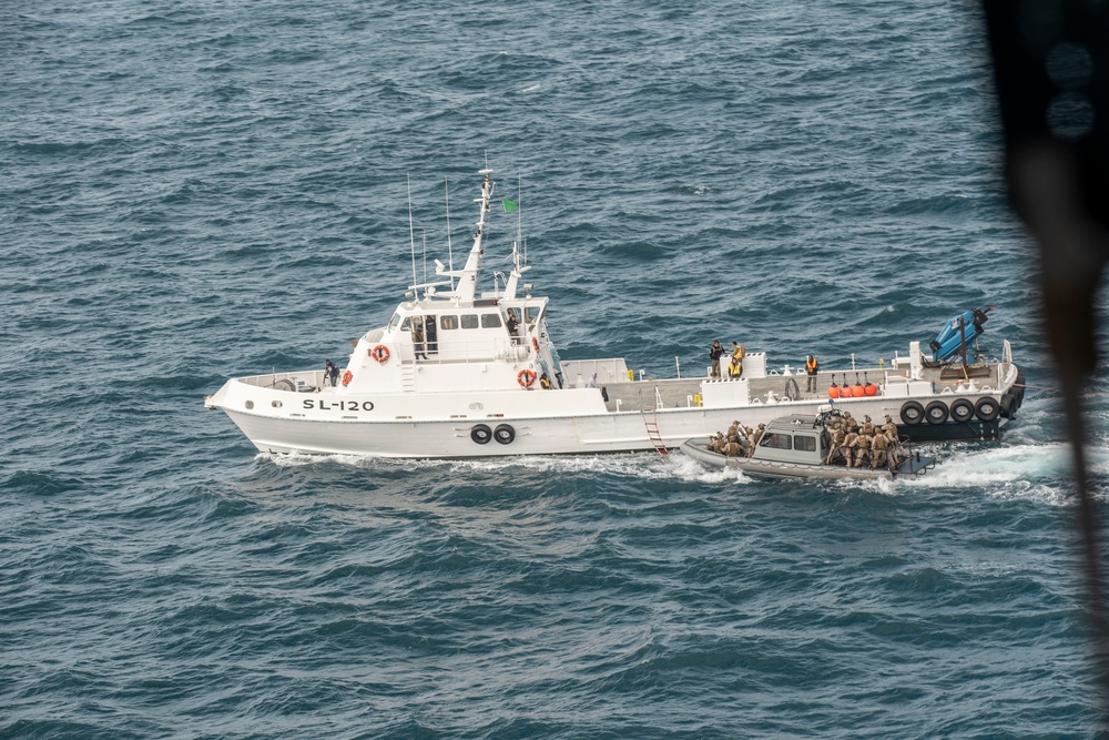 11th MEU ADRD Conducts Simulated VBSS Mission