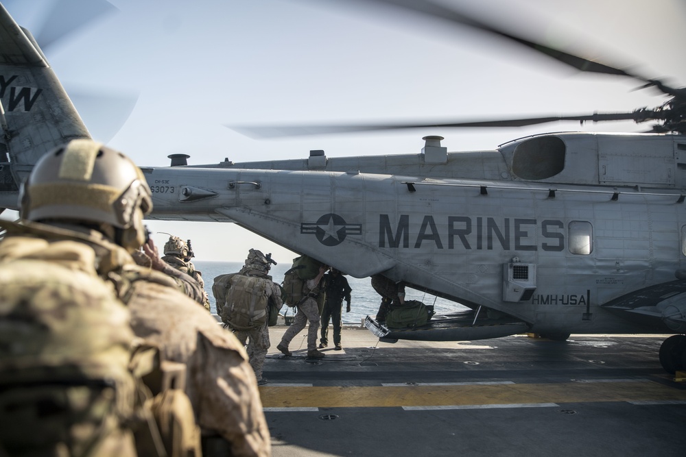 11th MEU ADRD free-fall insert