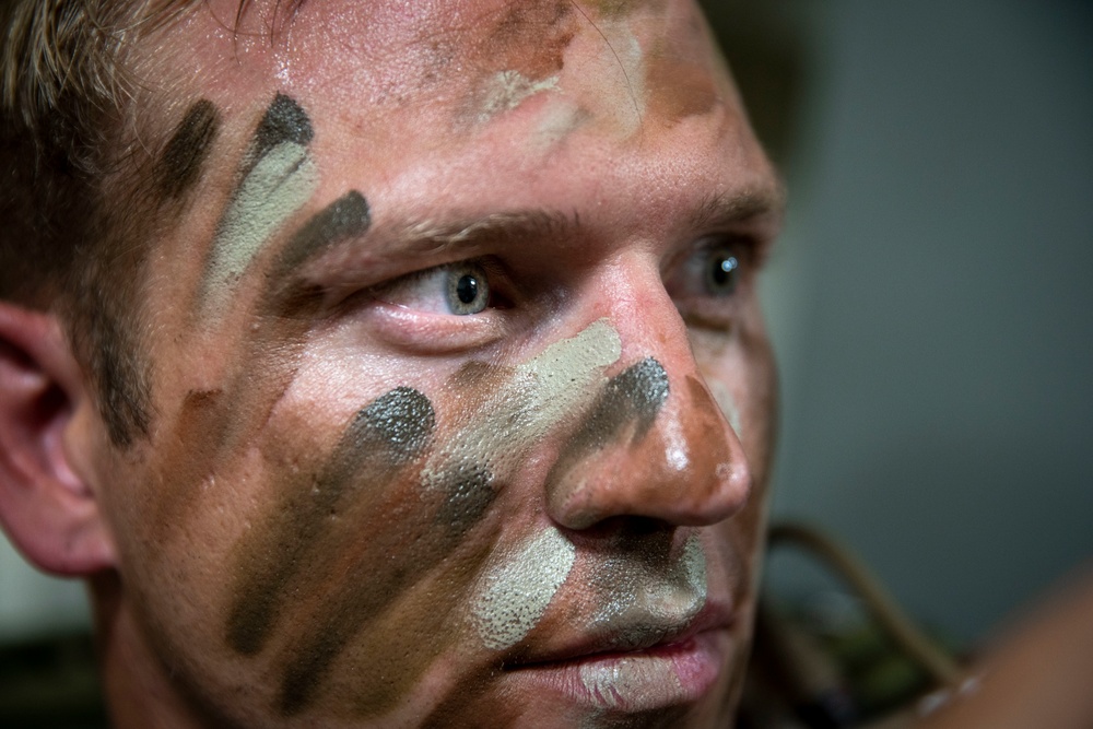 11th MEU ADRD free-fall insert
