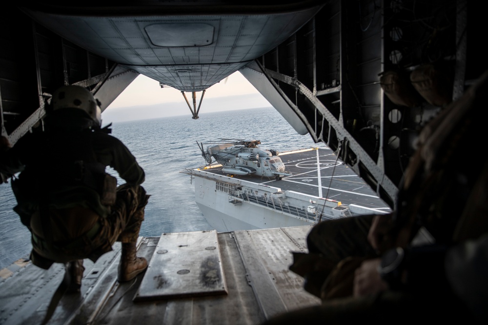 11th MEU ADRD free-fall insert