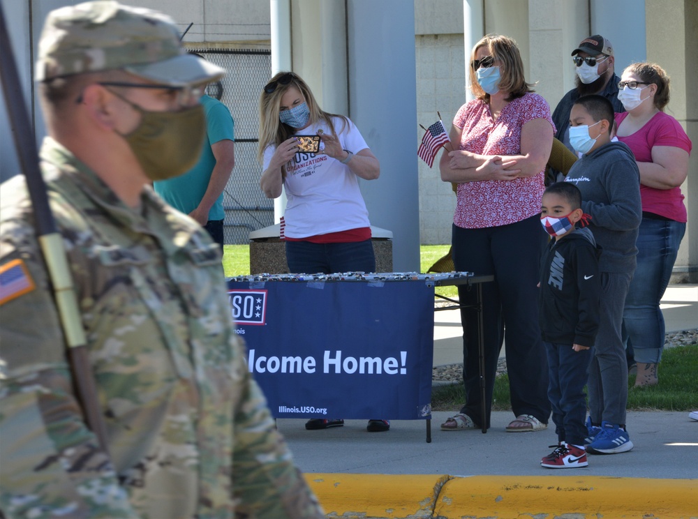 Illinois Army National Guard Soldiers Return From Ukraine