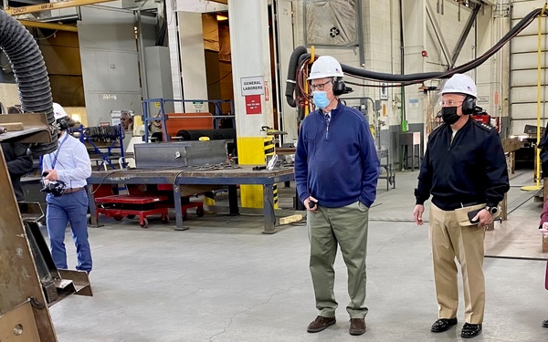 CNO Gilday visits Bath Iron Works