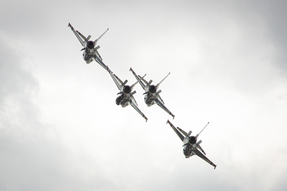 Sound of Speed Airshow flies for the community